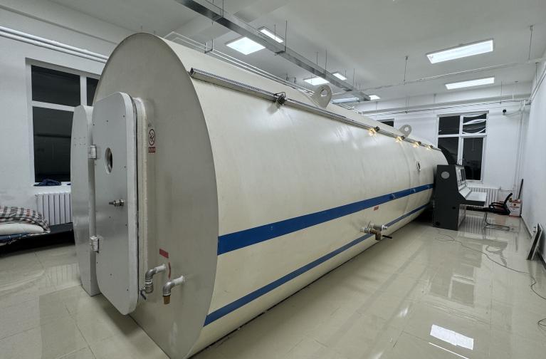 高原环境模拟舱